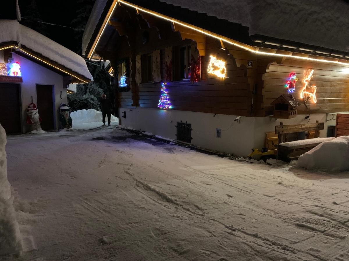 Chalet Le Slalom Arveyes Extérieur photo