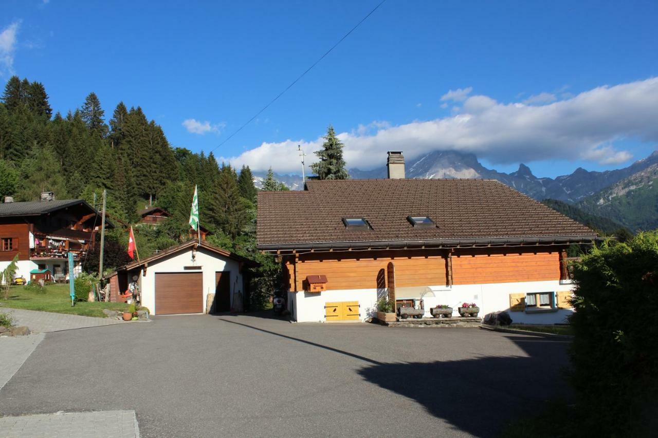 Chalet Le Slalom Arveyes Extérieur photo
