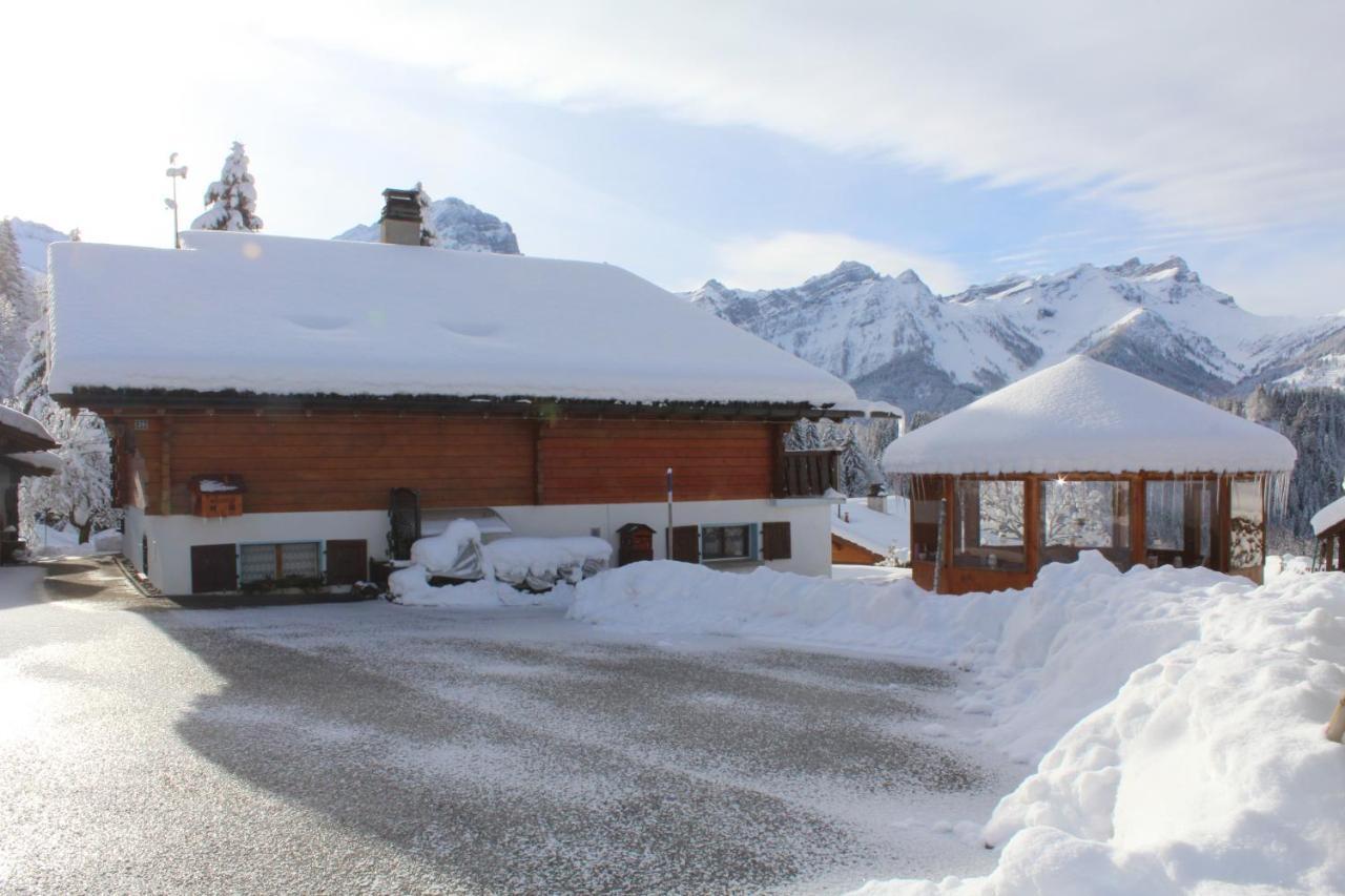 Chalet Le Slalom Arveyes Extérieur photo